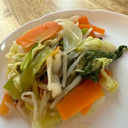 シンプルな野菜炒めが食べたくて作りました！美味しかったです(*´ч`*)